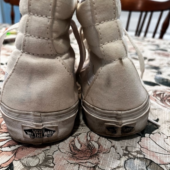Used white high top Vans - Picture 4 of 5